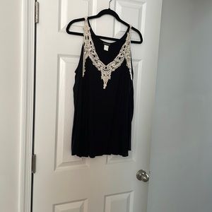 Women’s size large Venus top with open shoulder